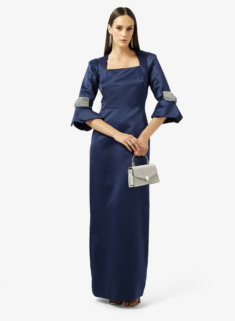 Namshi x Evening Gown With Statement Shimmer Bow - Image 5